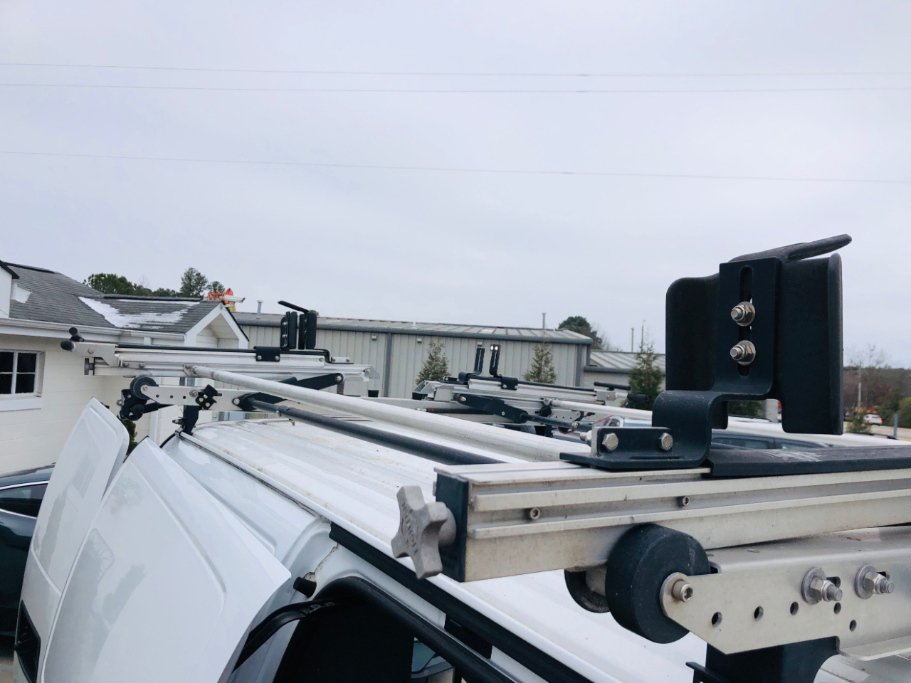 Chevrolet Express Cargo Van RWD 2500 135" 2017