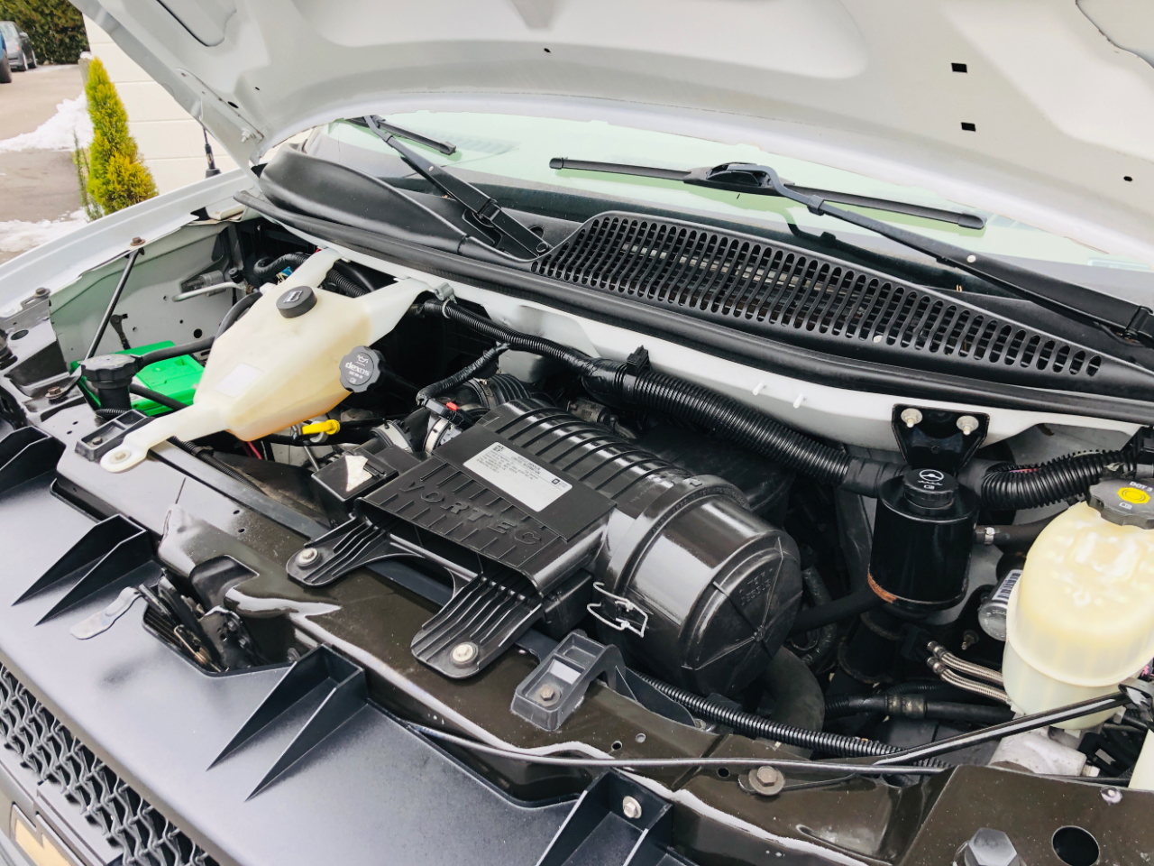 Chevrolet Express Cargo Van RWD 2500 135" 2017