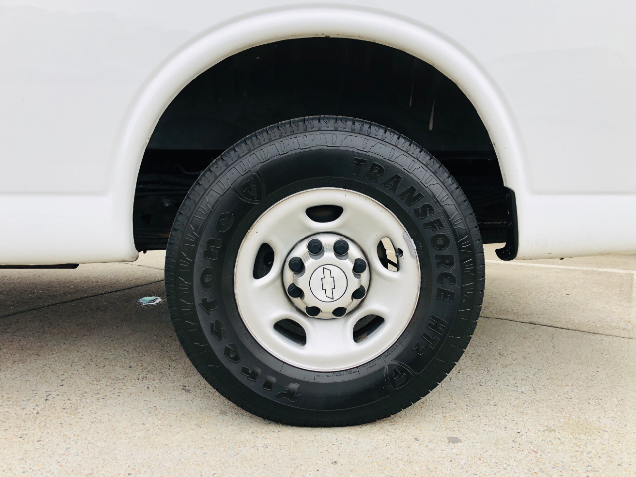 Chevrolet Express Cargo Van RWD 2500 135" 2017