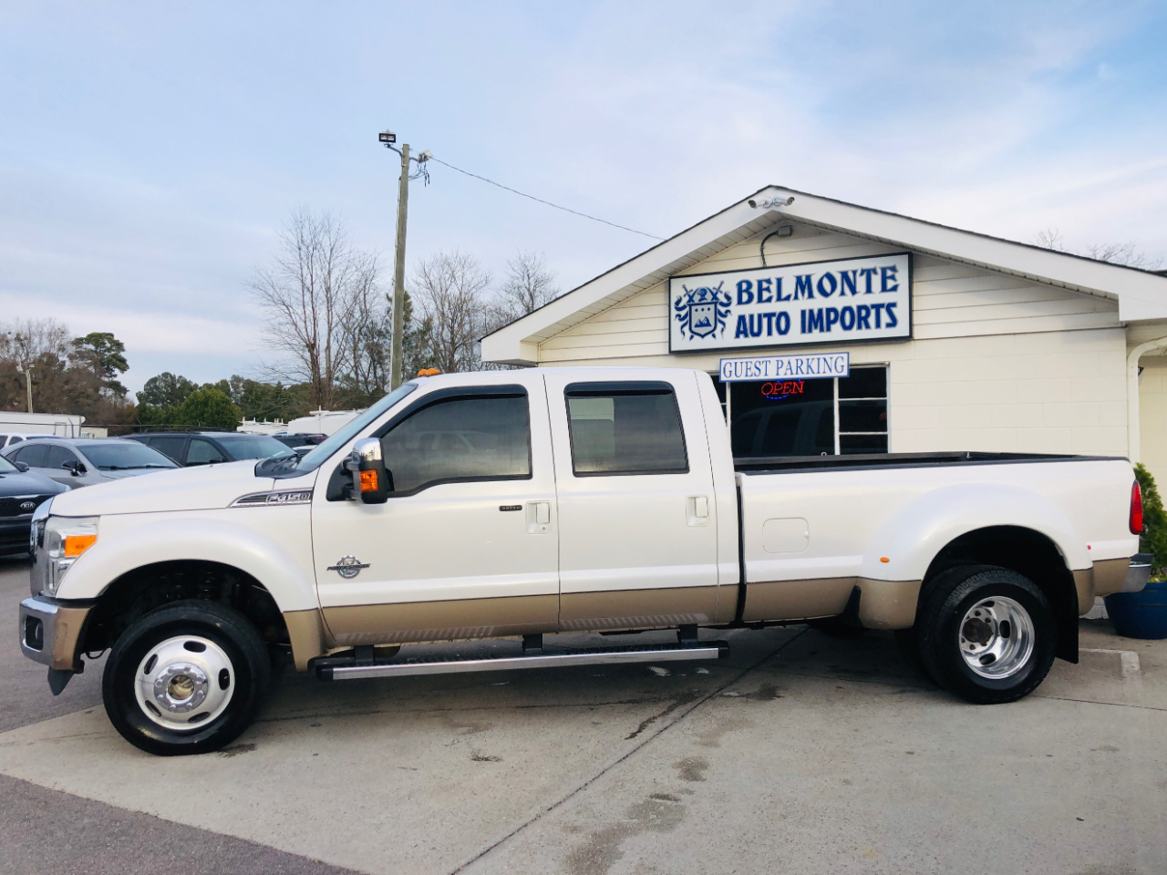 Ford Super Duty F-450 DRW 4WD Crew Cab 172" King Ranch 2012