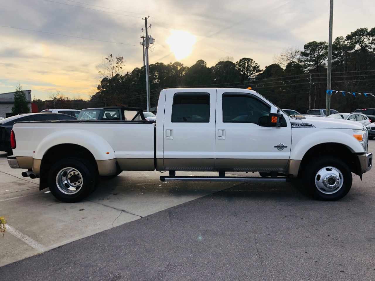 Ford Super Duty F-450 DRW 4WD Crew Cab 172" King Ranch 2012