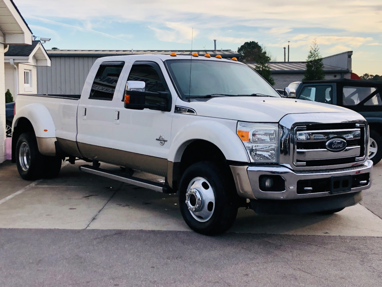 Ford Super Duty F-450 DRW 4WD Crew Cab 172" King Ranch 2012