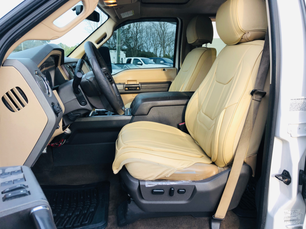 Ford Super Duty F-450 DRW 4WD Crew Cab 172" King Ranch 2012