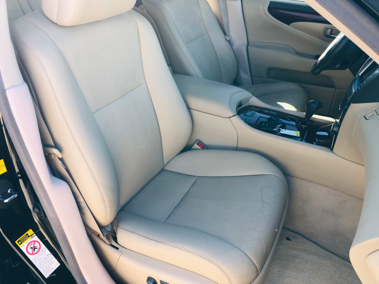 Lexus LS 460 4dr Sdn 2008