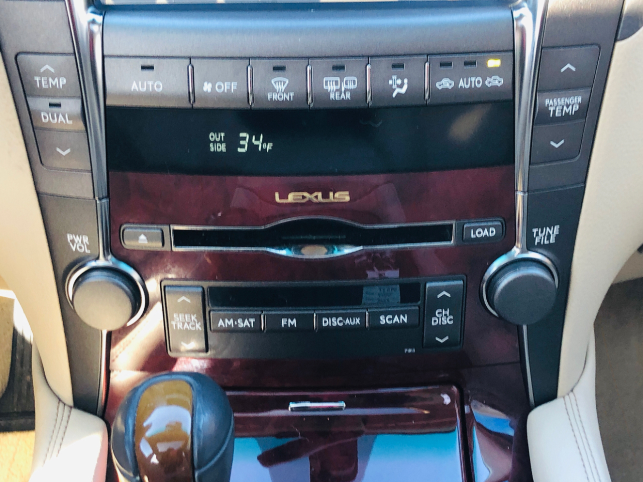 Lexus LS 460 4dr Sdn 2008