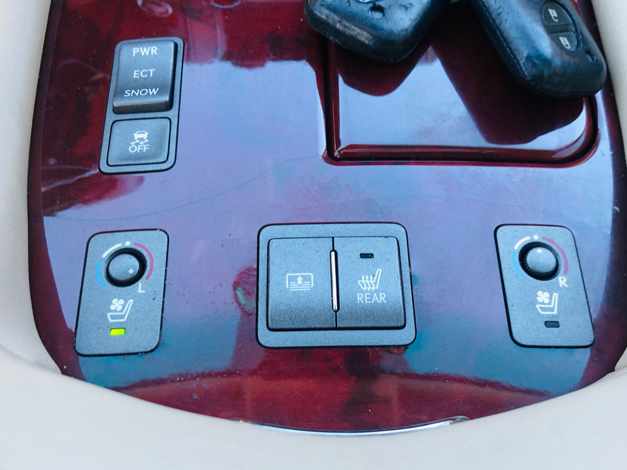 Lexus LS 460 4dr Sdn 2008