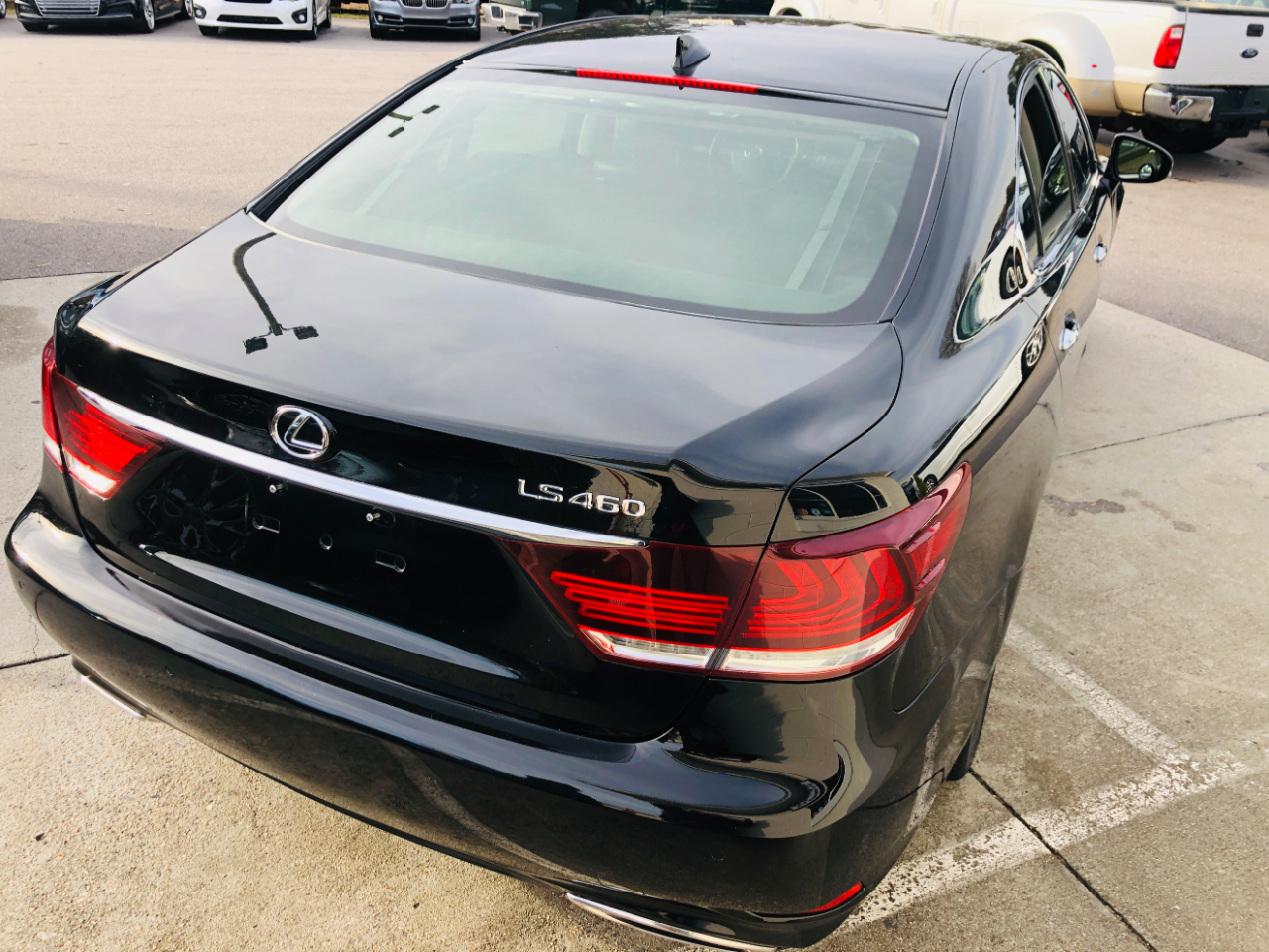 Lexus LS 460 4dr Sdn AWD 2016