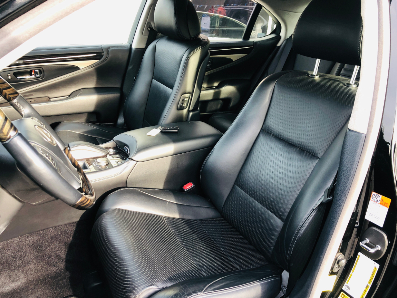 Lexus LS 460 4dr Sdn AWD 2016