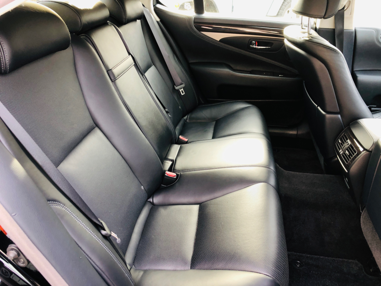 Lexus LS 460 4dr Sdn AWD 2016