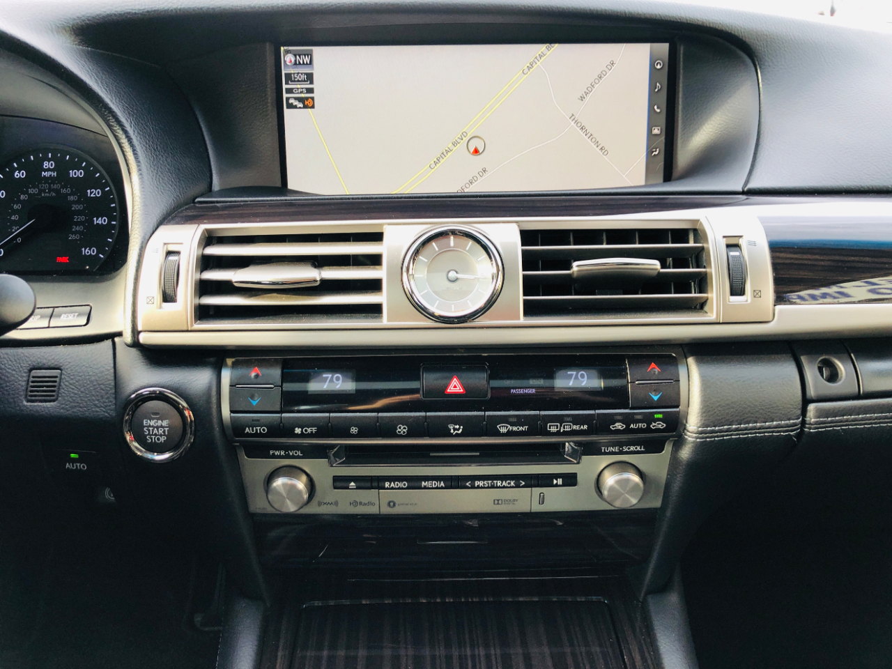 Lexus LS 460 4dr Sdn AWD 2016