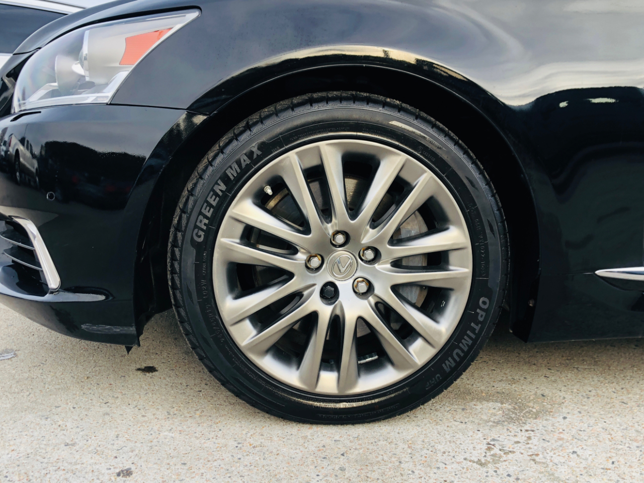 Lexus LS 460 4dr Sdn AWD 2016