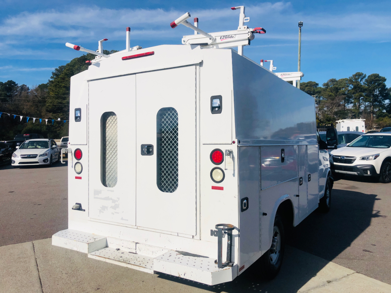 Chevrolet Express Commercial Cutaway 3500 Van 139" 2014