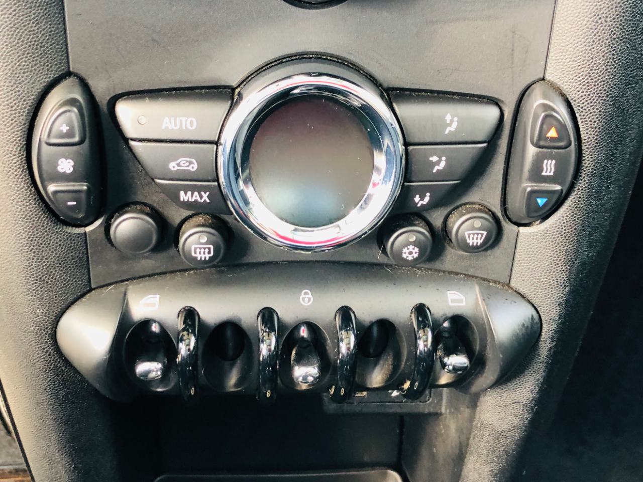 MINI Cooper Hardtop 2dr Cpe 2012