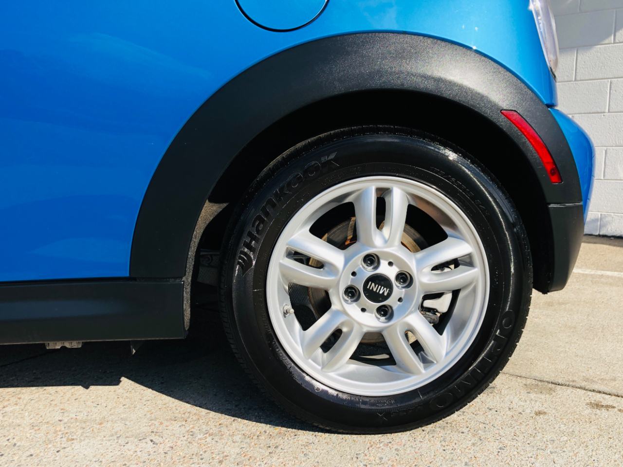 MINI Cooper Hardtop 2dr Cpe 2012