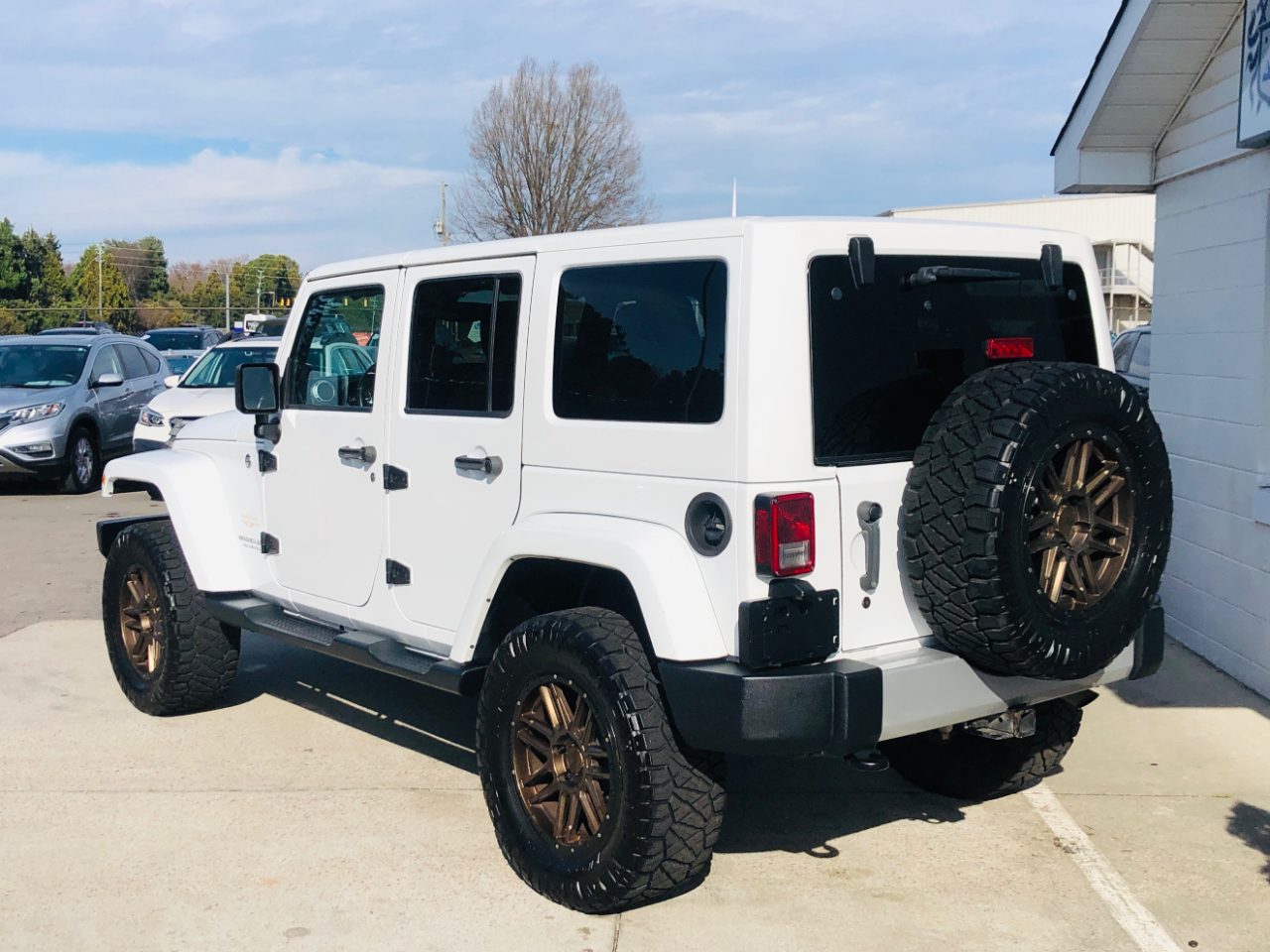 Jeep Wrangler Unlimited 4WD 4dr Sahara 2014
