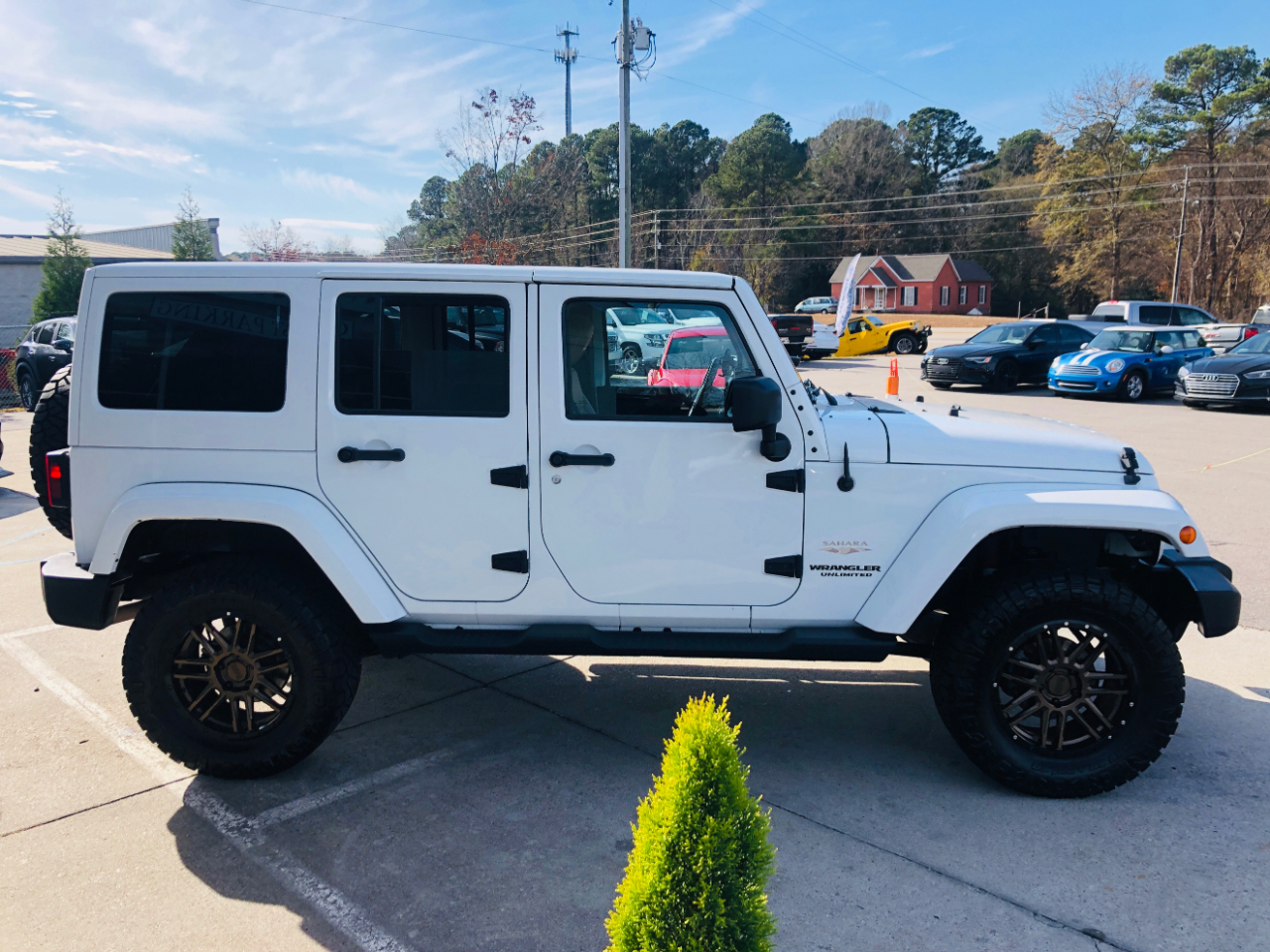 Jeep Wrangler Unlimited 4WD 4dr Sahara 2014