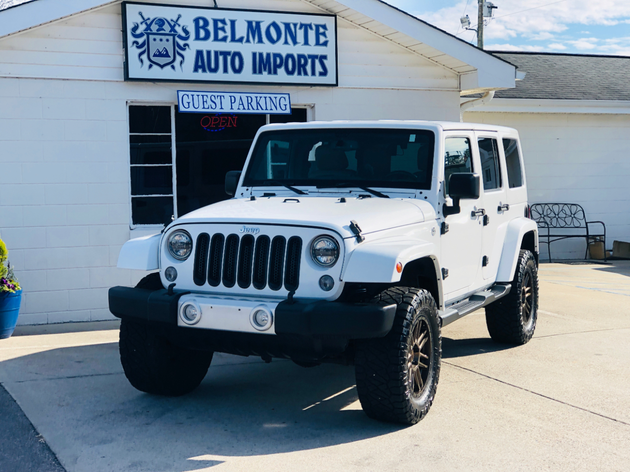 Jeep Wrangler Unlimited 4WD 4dr Sahara 2014