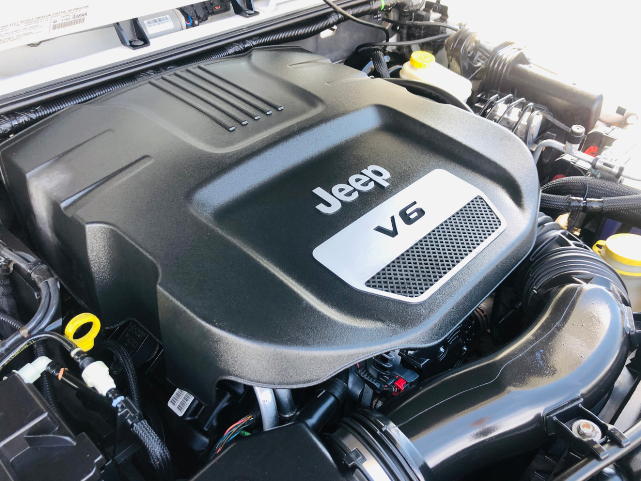 Jeep Wrangler Unlimited 4WD 4dr Sahara 2014