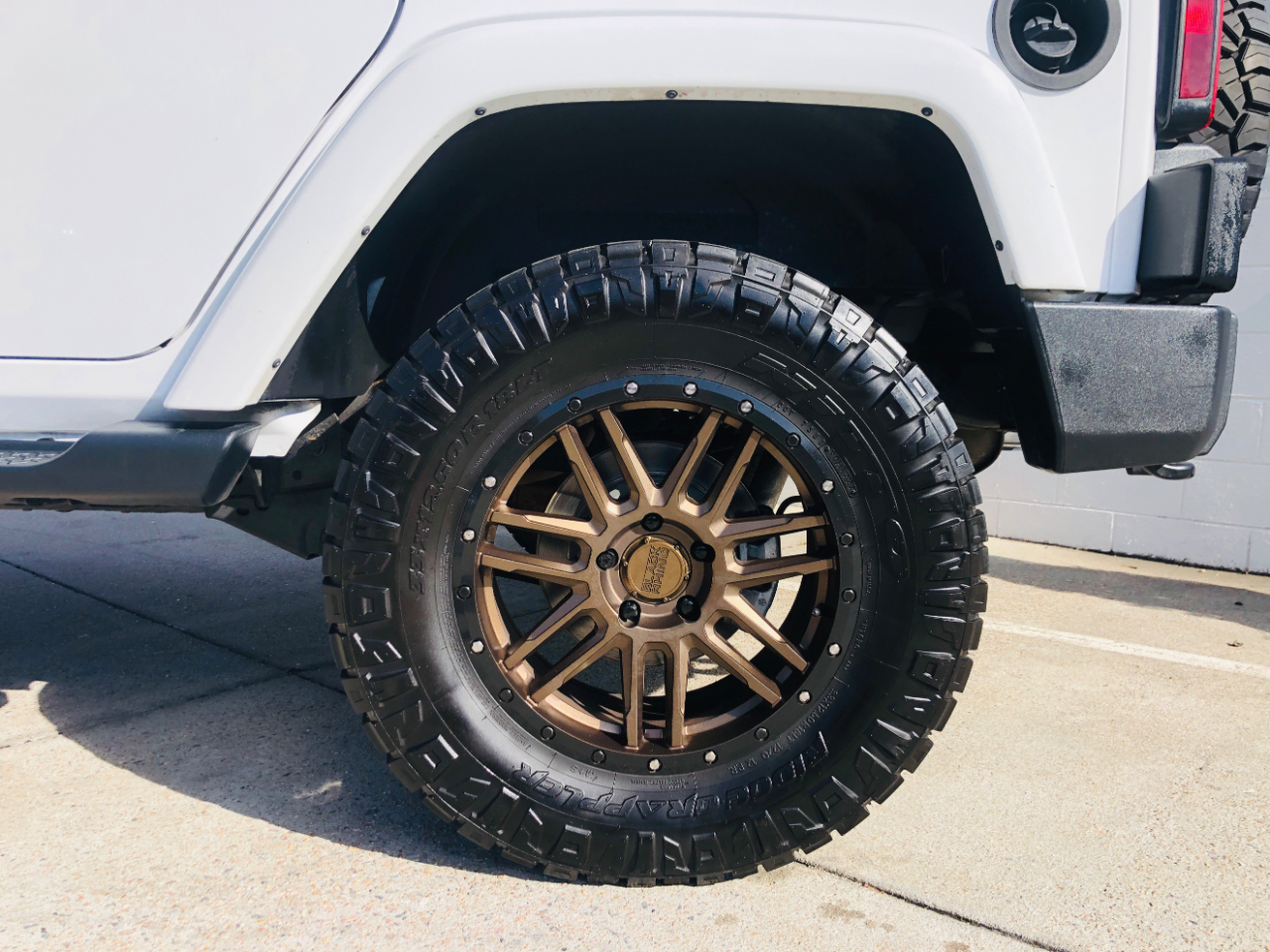 Jeep Wrangler Unlimited 4WD 4dr Sahara 2014