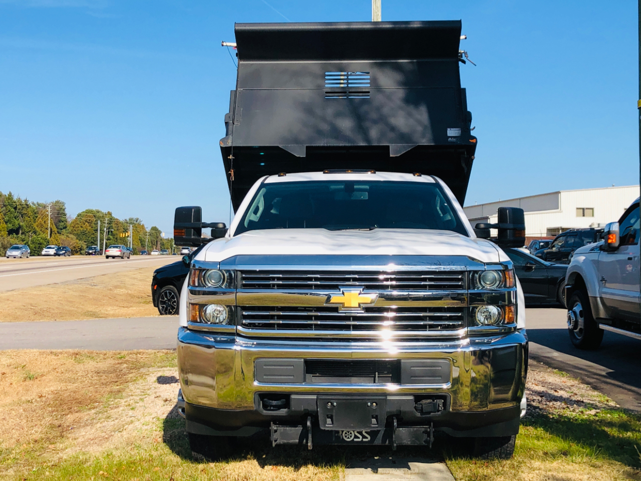 Chevrolet Silverado 3500HD 4WD Reg Cab 137.5" WB, 59.06" CA WT 2018