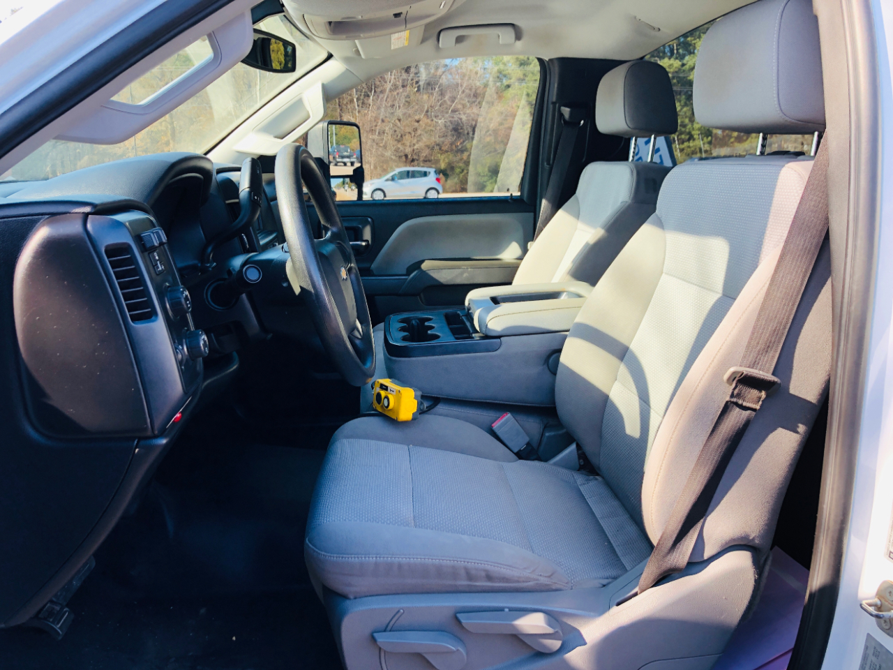 Chevrolet Silverado 3500HD 4WD Reg Cab 137.5" WB, 59.06" CA WT 2018