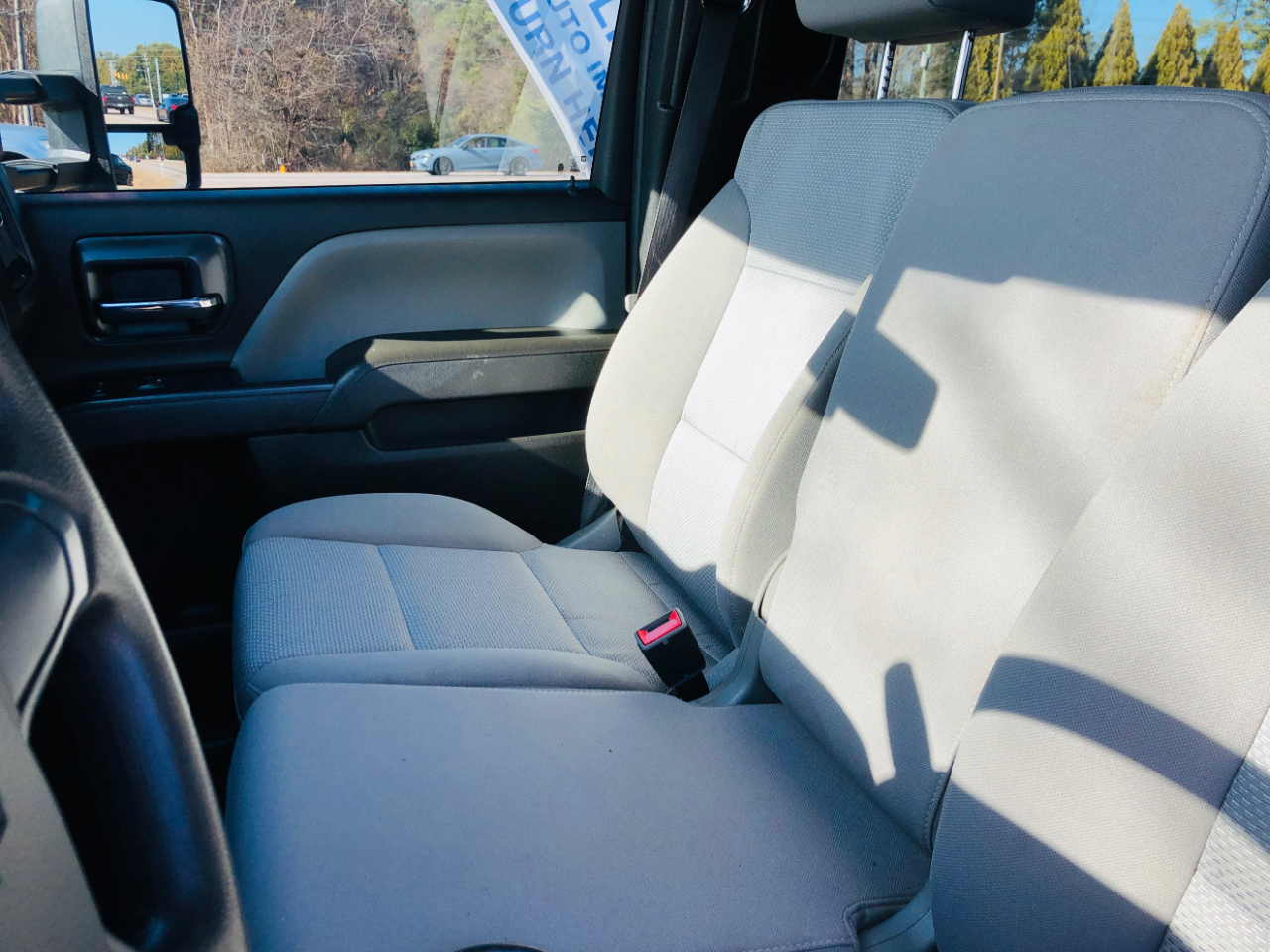 Chevrolet Silverado 3500HD 4WD Reg Cab 137.5" WB, 59.06" CA WT 2018