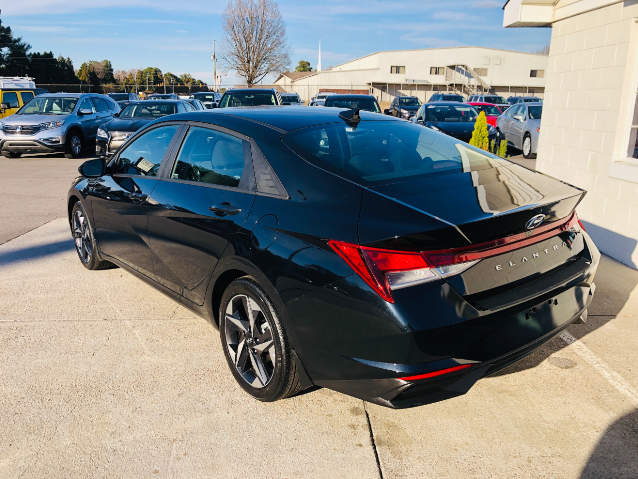 Hyundai Elantra SEL IVT 2023