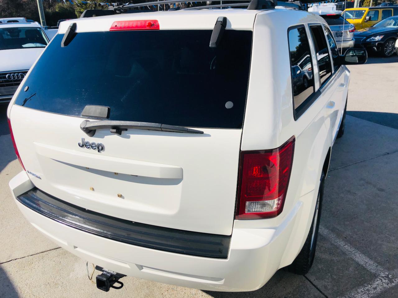 Jeep Grand Cherokee RWD 4dr Laredo 2010