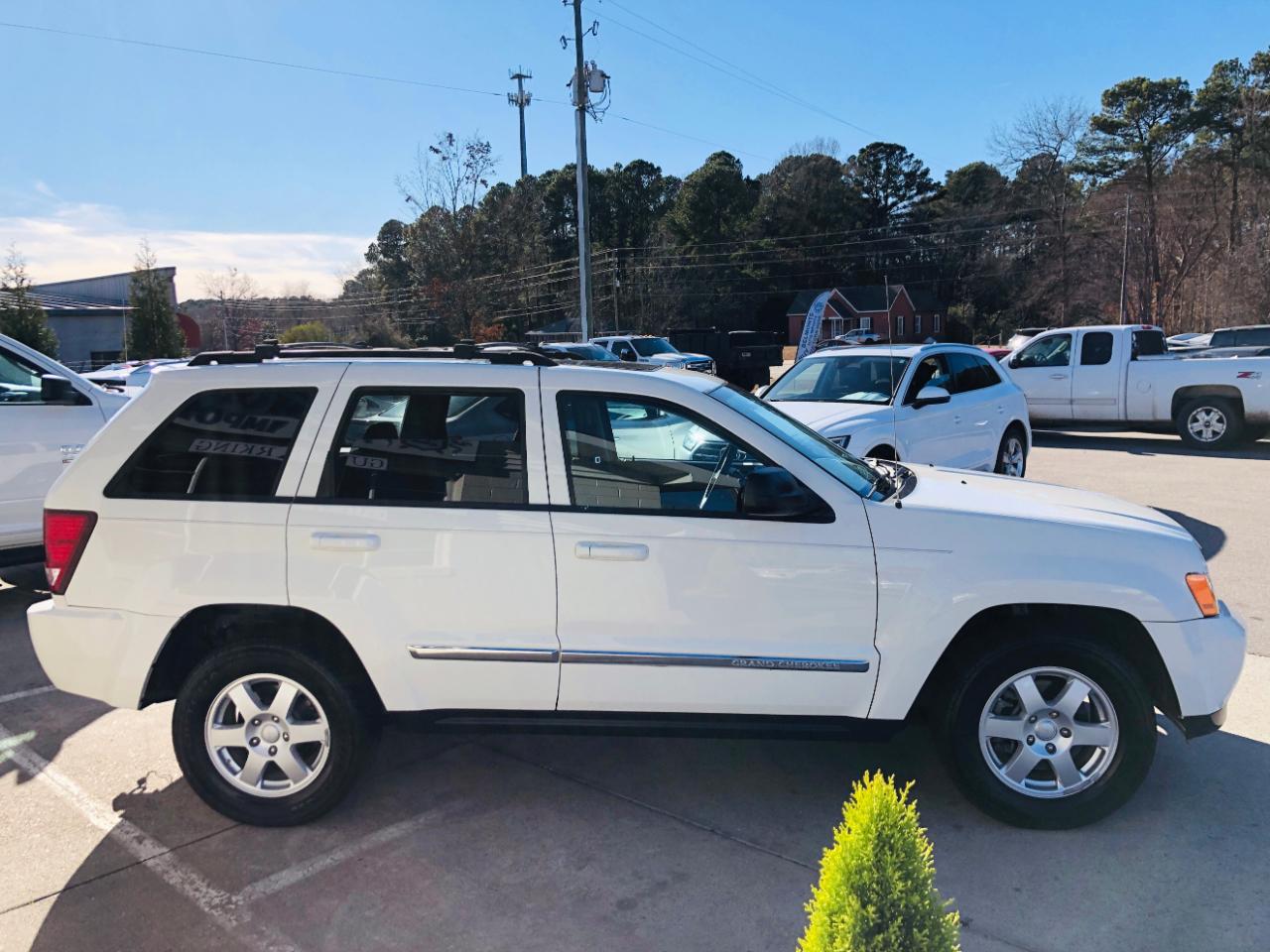 Jeep Grand Cherokee RWD 4dr Laredo 2010