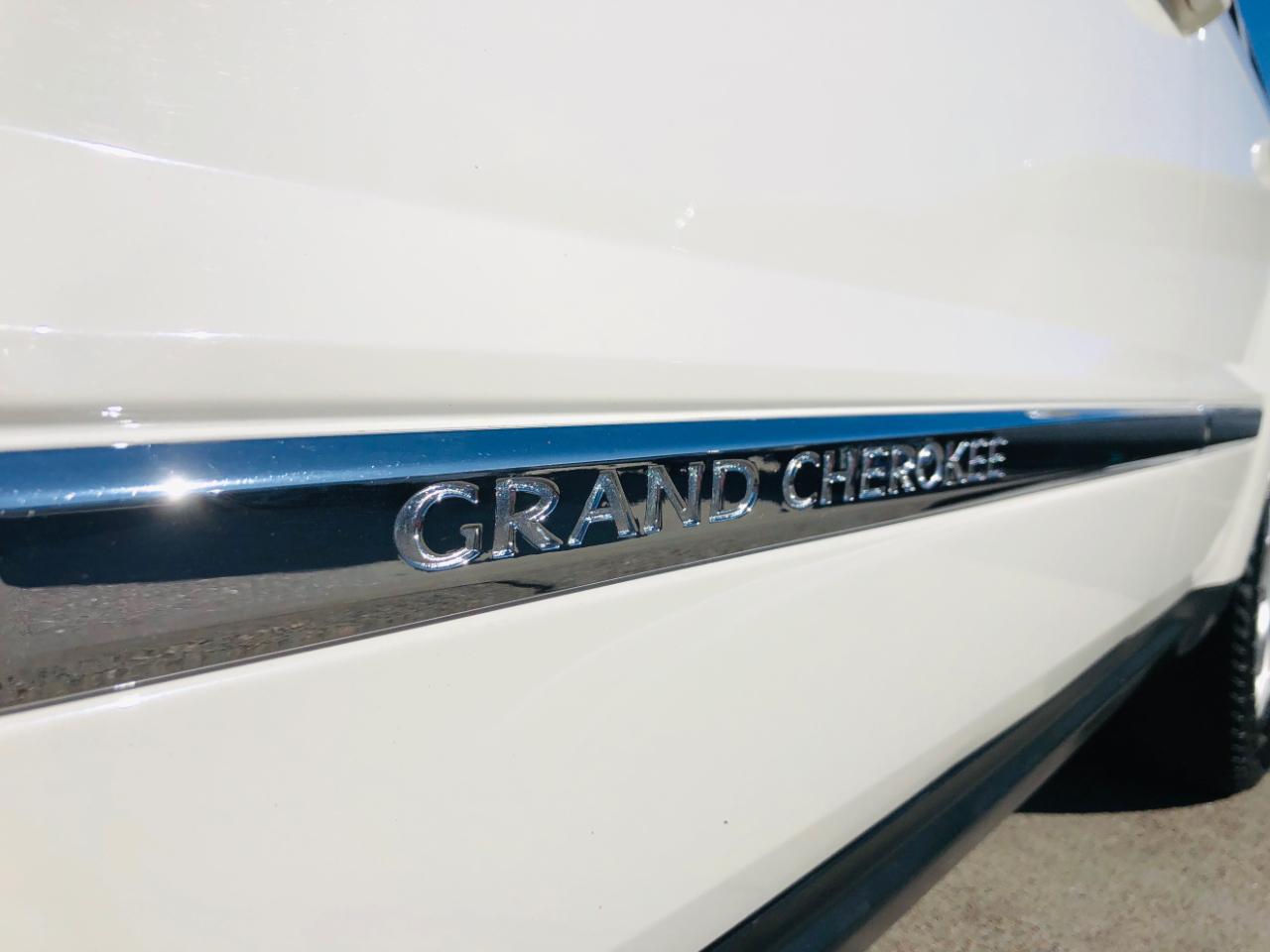 Jeep Grand Cherokee RWD 4dr Laredo 2010