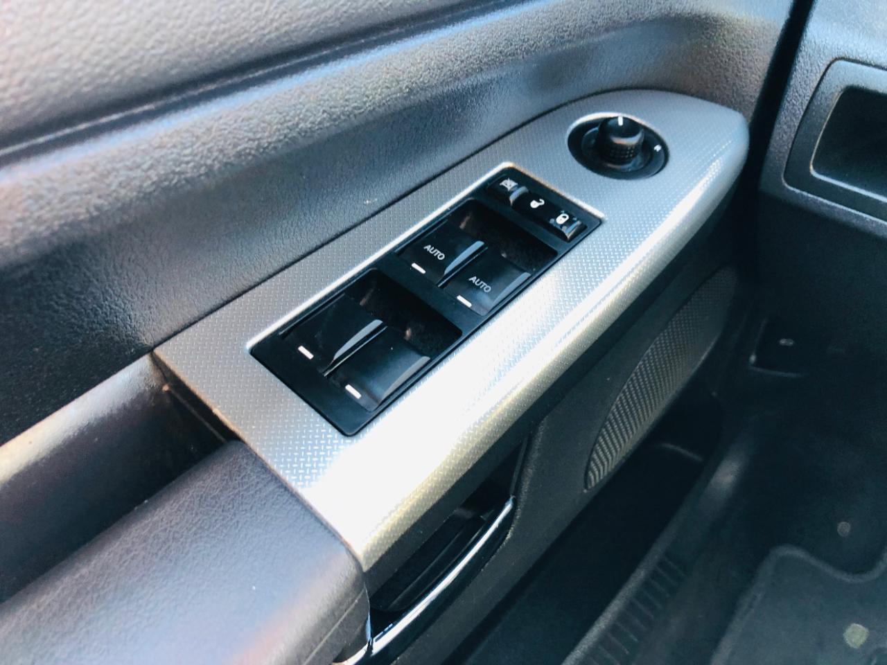 Jeep Grand Cherokee RWD 4dr Laredo 2010