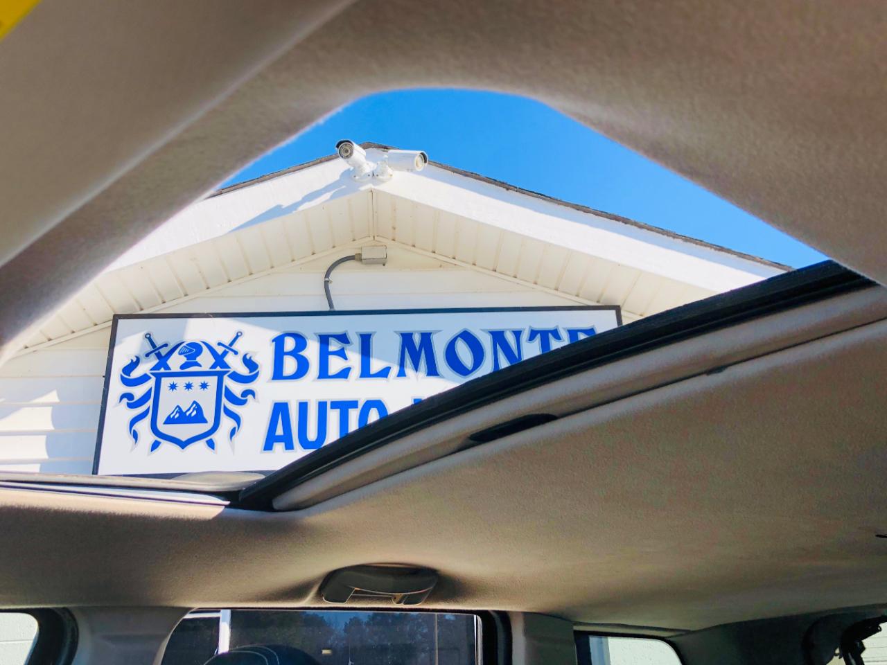 Jeep Grand Cherokee RWD 4dr Laredo 2010