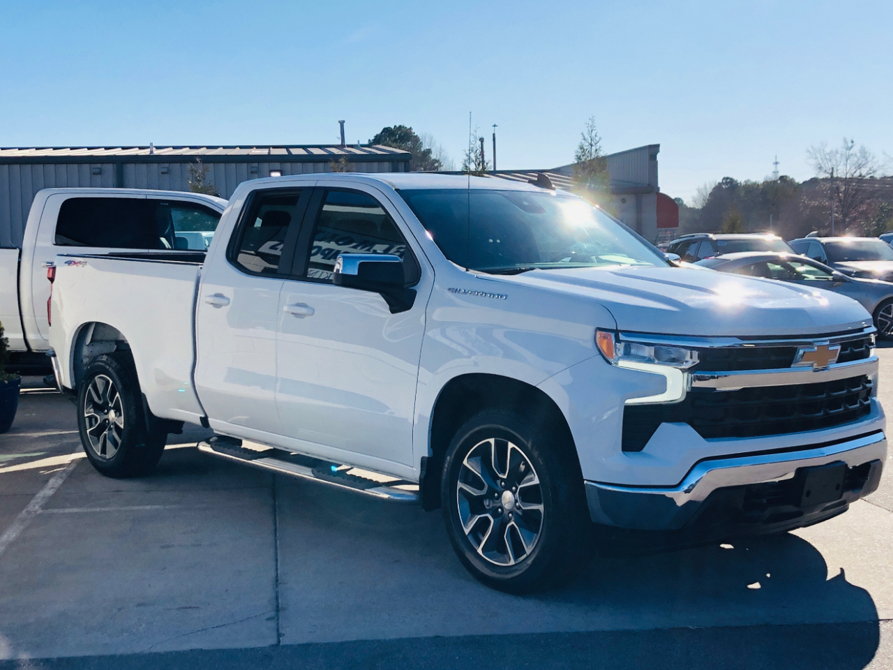 Chevrolet Silverado 1500 4WD Double Cab 147" LT w/1LT 2023