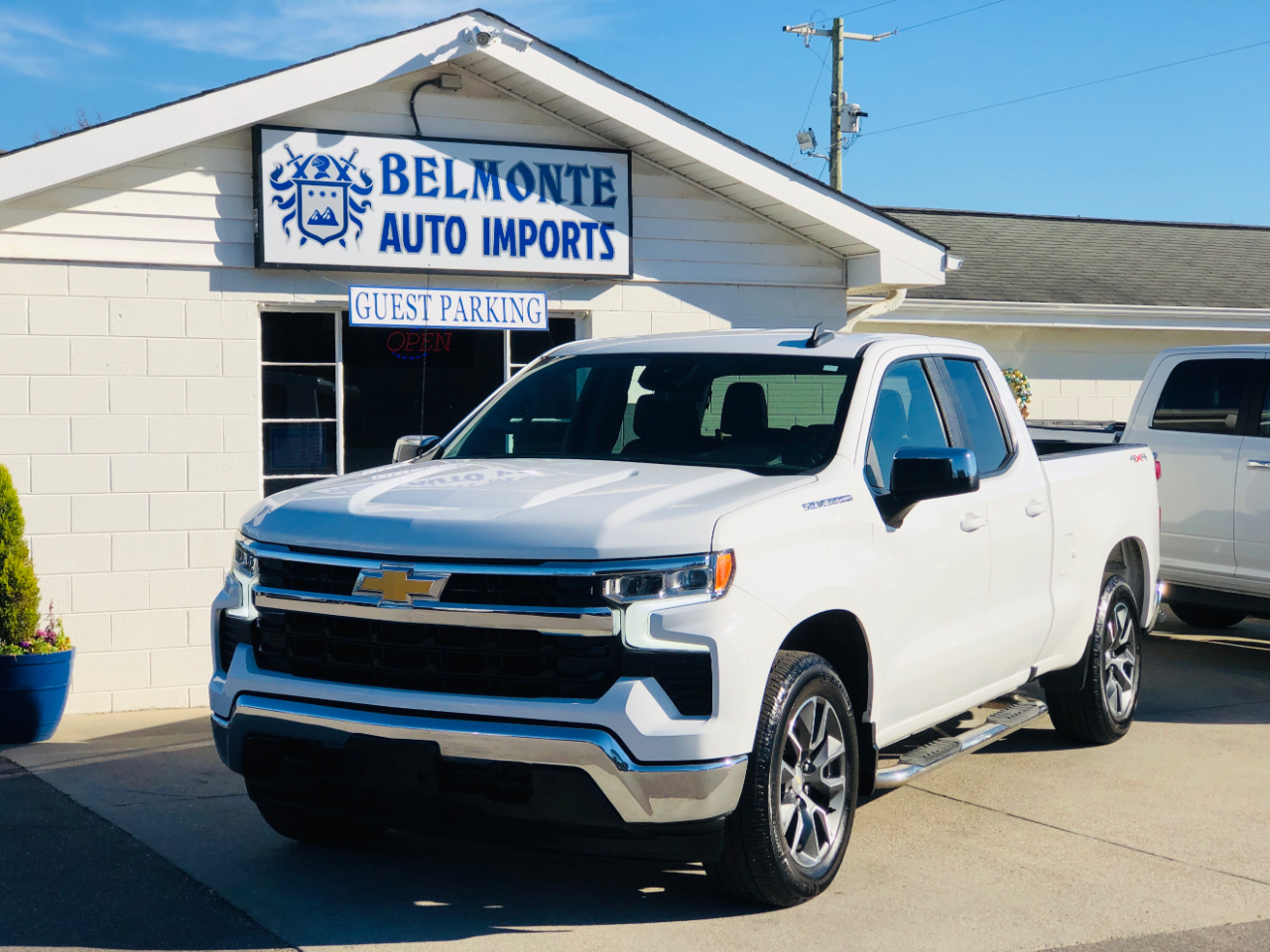 Chevrolet Silverado 1500 4WD Double Cab 147" LT w/1LT 2023