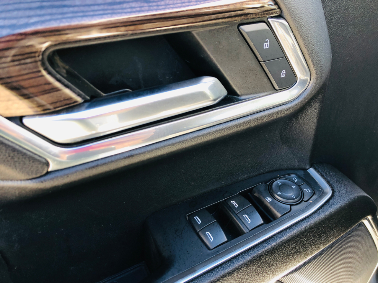 Chevrolet Silverado 1500 4WD Double Cab 147" LT w/1LT 2023