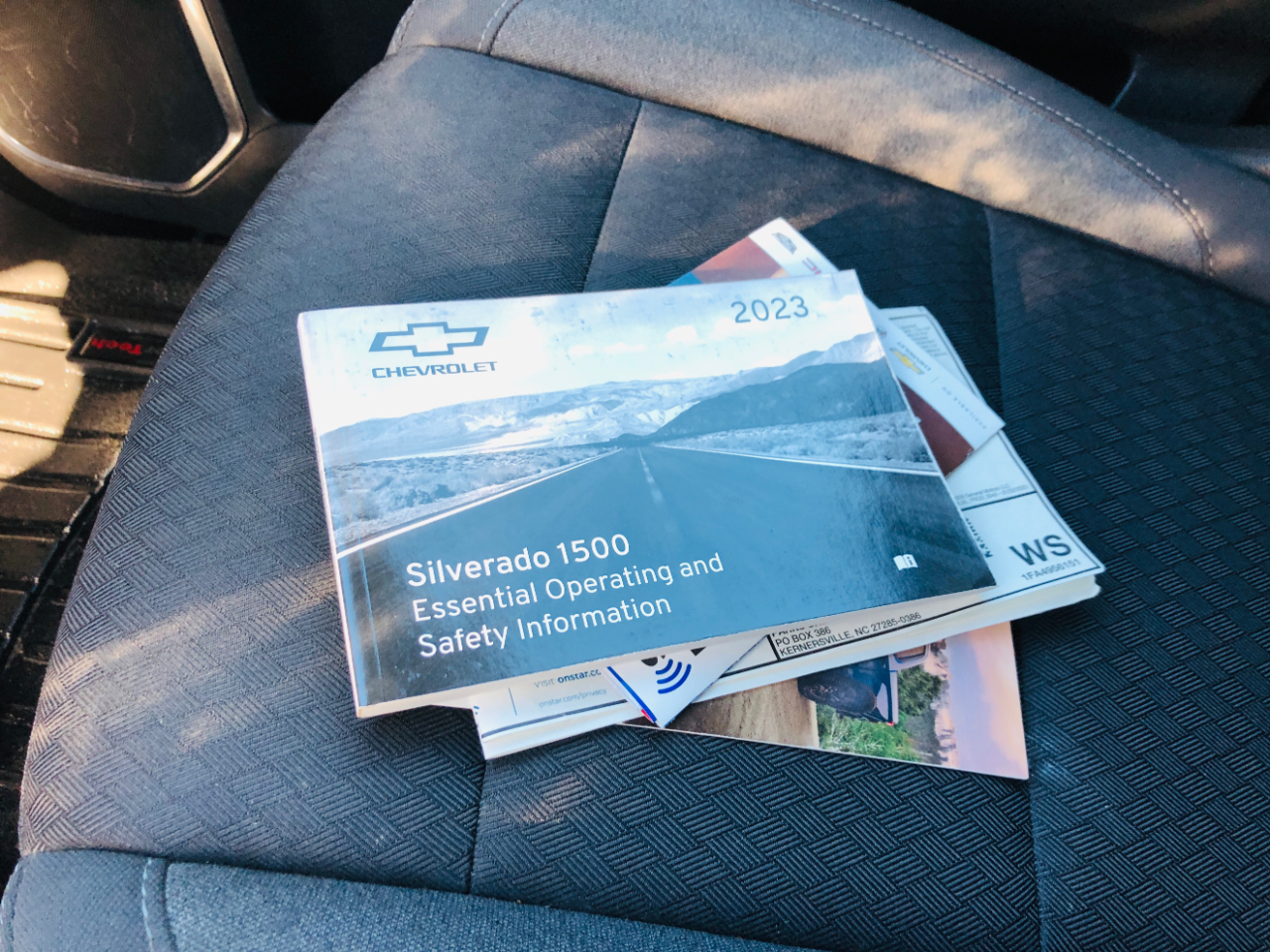 Chevrolet Silverado 1500 4WD Double Cab 147" LT w/1LT 2023