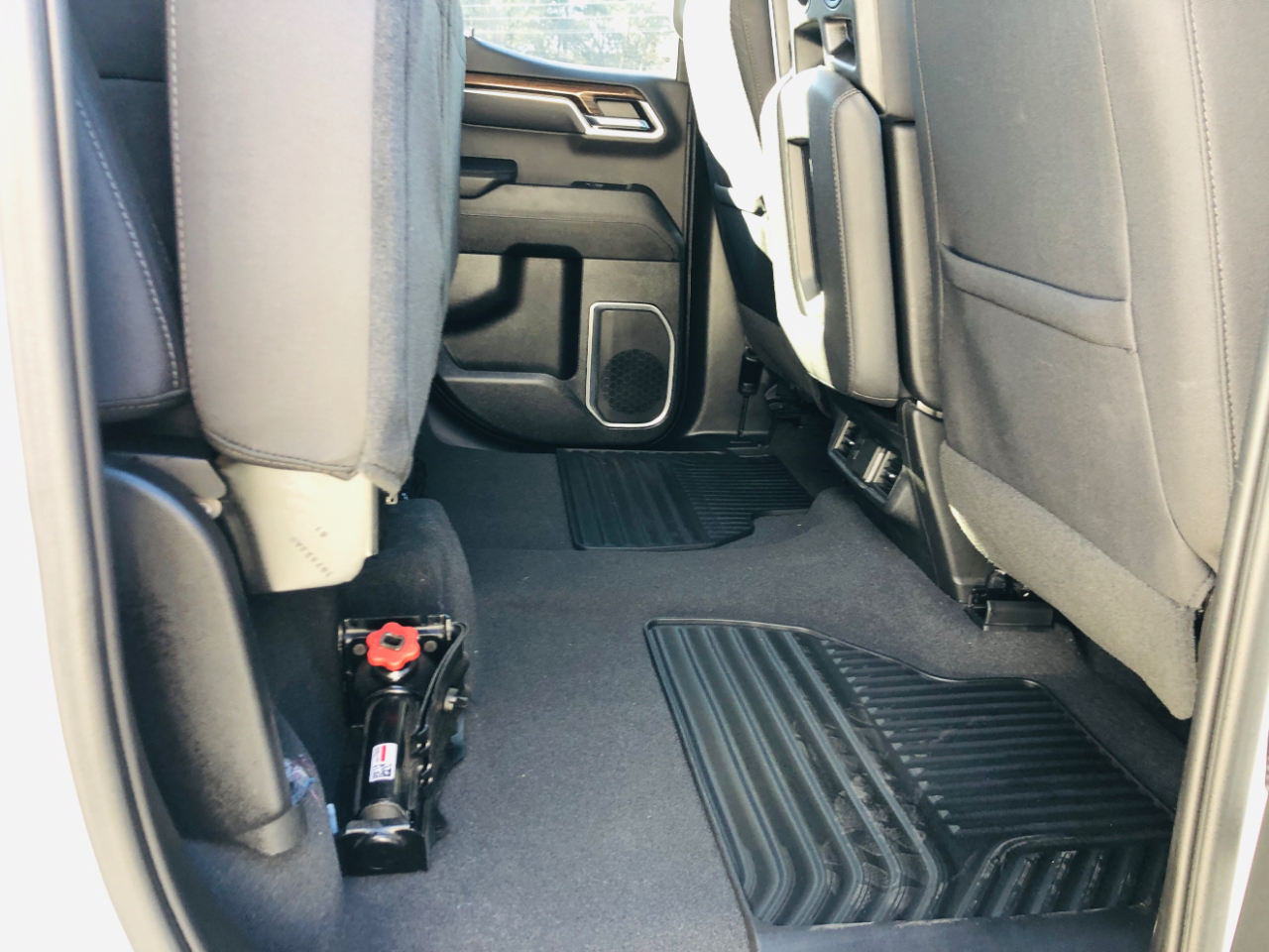 Chevrolet Silverado 1500 4WD Double Cab 147" LT w/1LT 2023