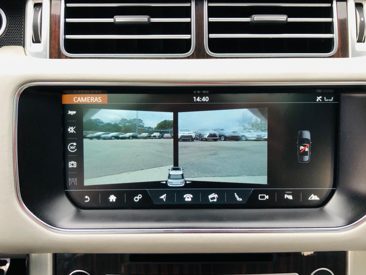 Land Rover Range Rover V8 Supercharged LWB 2017