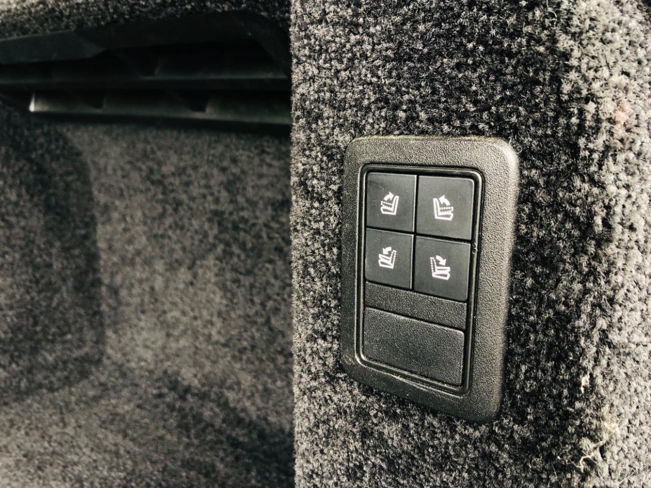 Land Rover Range Rover V8 Supercharged LWB 2017