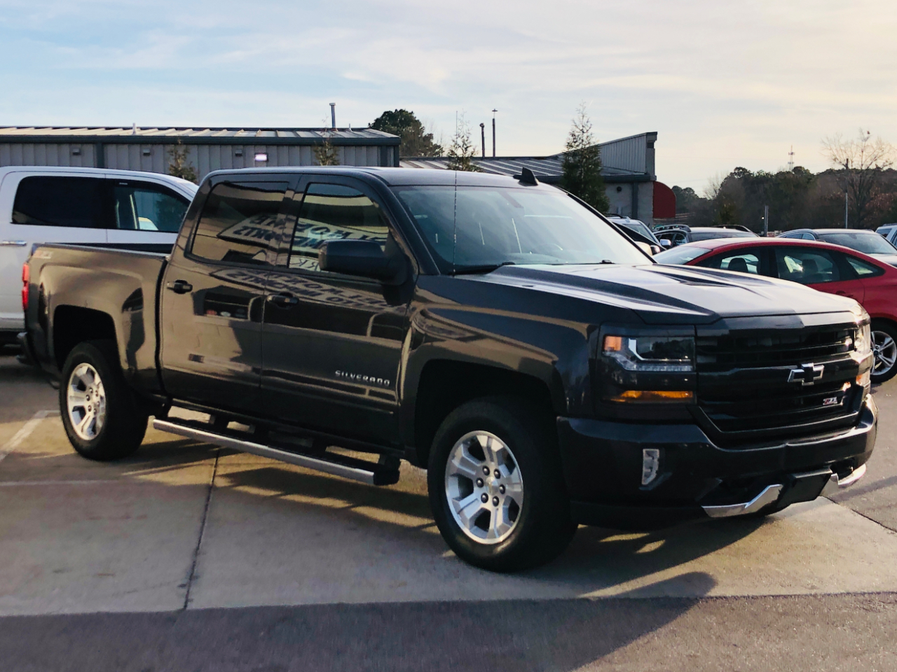 Chevrolet Silverado 1500 4WD Crew Cab 143.5" LT w/2LT 2016