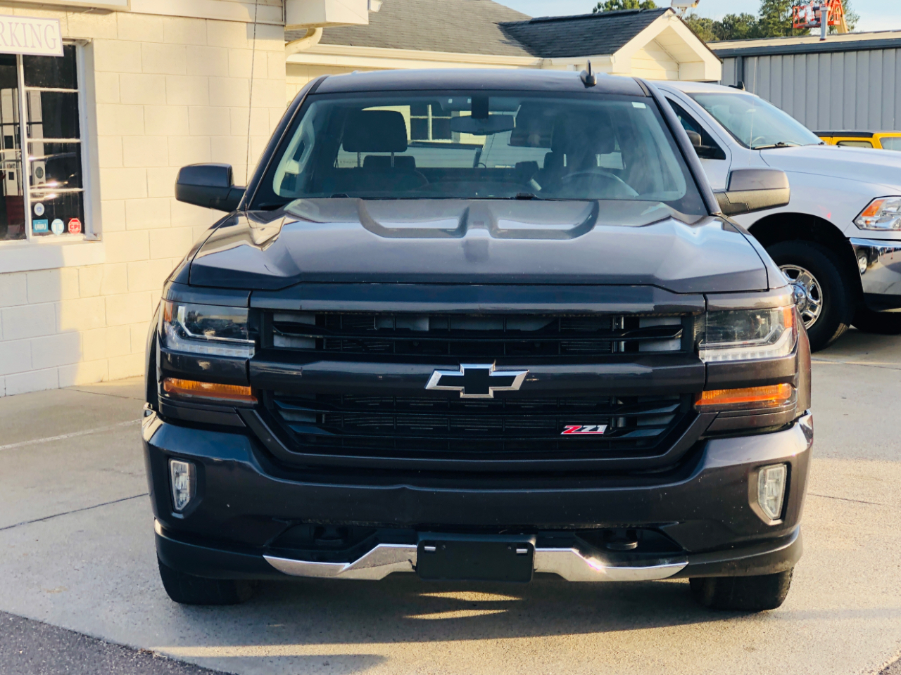 Chevrolet Silverado 1500 4WD Crew Cab 143.5" LT w/2LT 2016