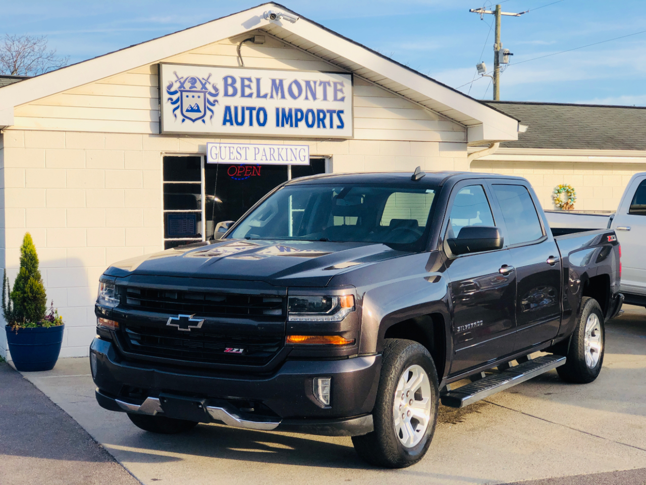 Chevrolet Silverado 1500 4WD Crew Cab 143.5" LT w/2LT 2016