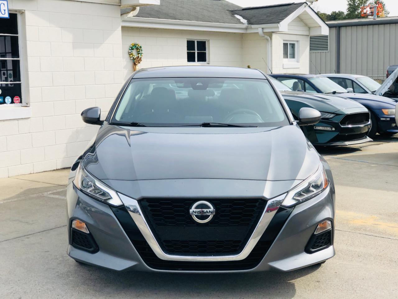 Nissan Altima 2.5 SV Sedan 2021
