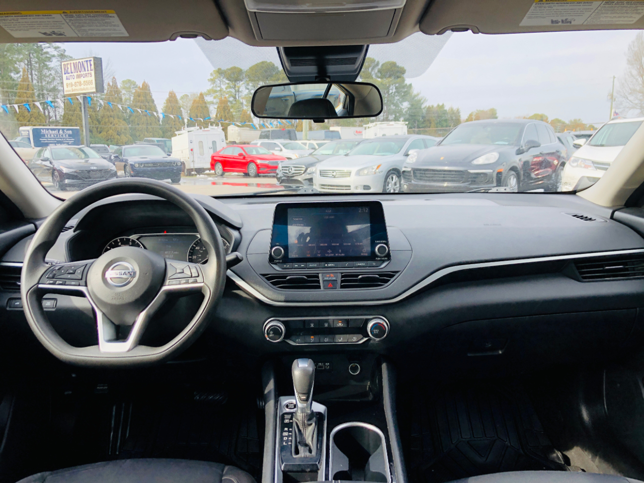 Nissan Altima 2.5 SV Sedan 2021