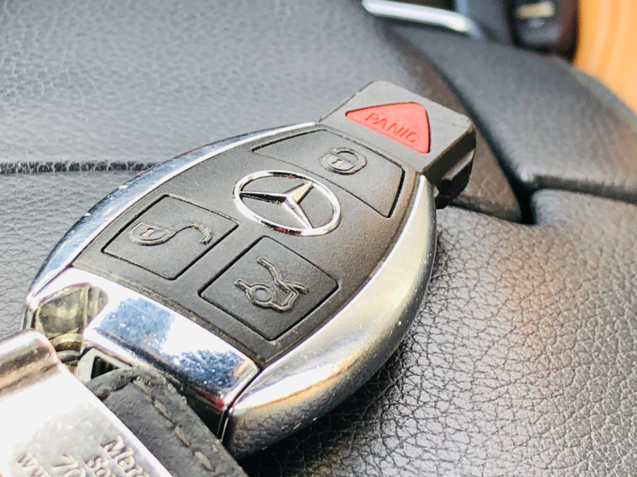 Mercedes-Benz E-Class 2dr Cabriolet E 400 RWD 2015