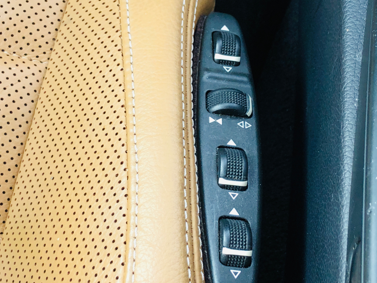 Mercedes-Benz E-Class 2dr Cabriolet E 400 RWD 2015