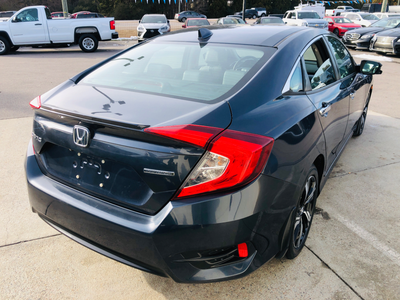 Honda Civic Sedan 4dr CVT Touring 2016