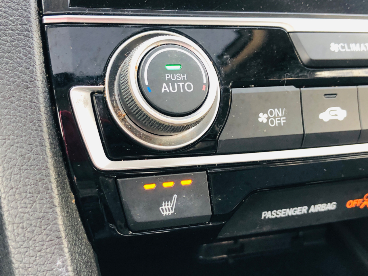 Honda Civic Sedan 4dr CVT Touring 2016