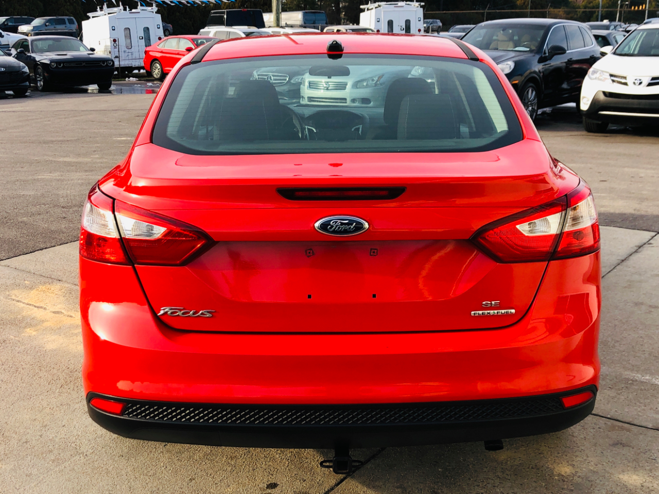 Ford Focus 4dr Sdn SE 2013