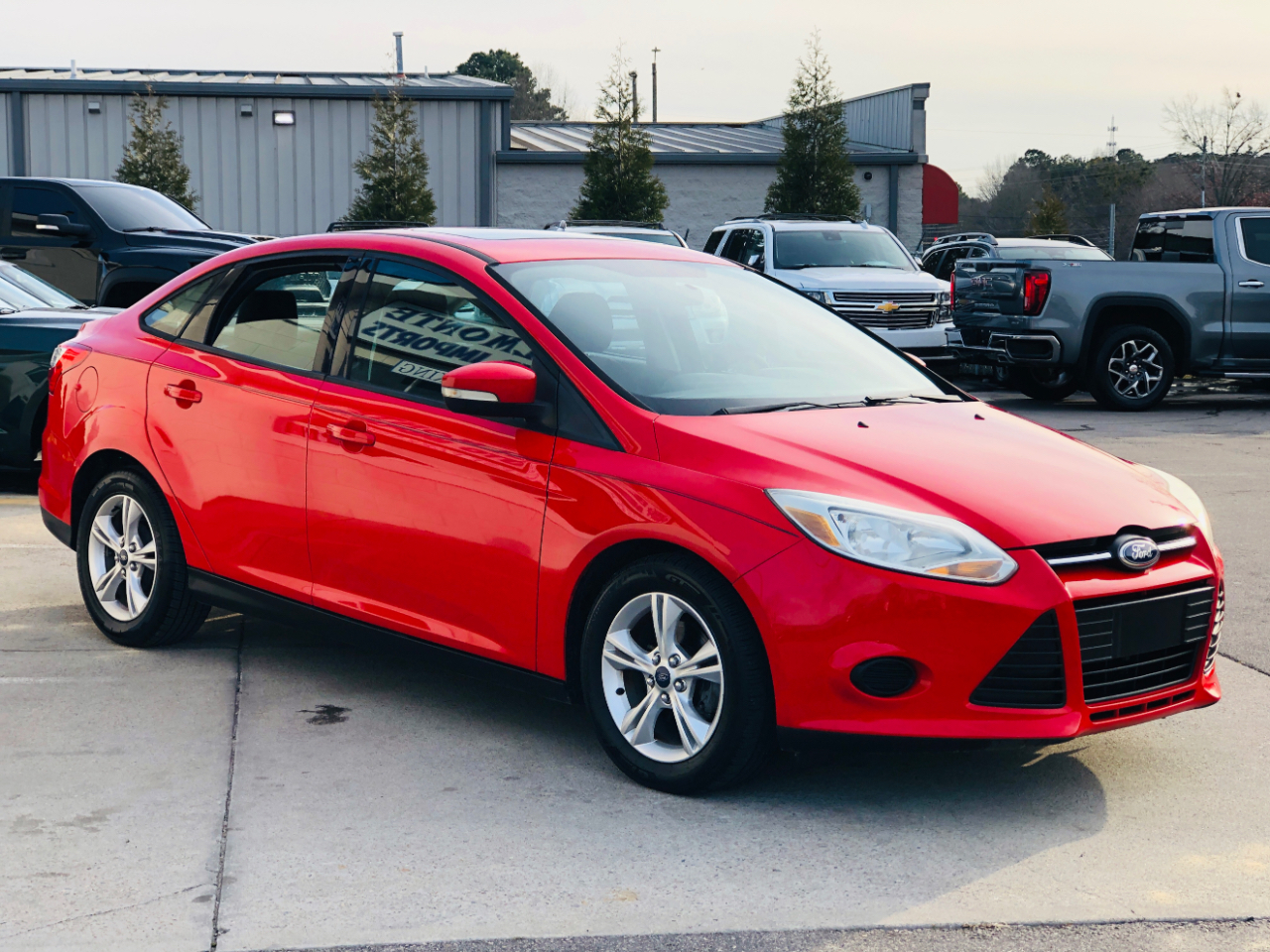 Ford Focus 4dr Sdn SE 2013